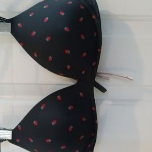 Victoria secret body padded no wire bra 36C